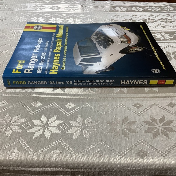 Ford Ranger Pick-ups 1993 to 2005 Haynes Repair Manual - Picture 3 of 6